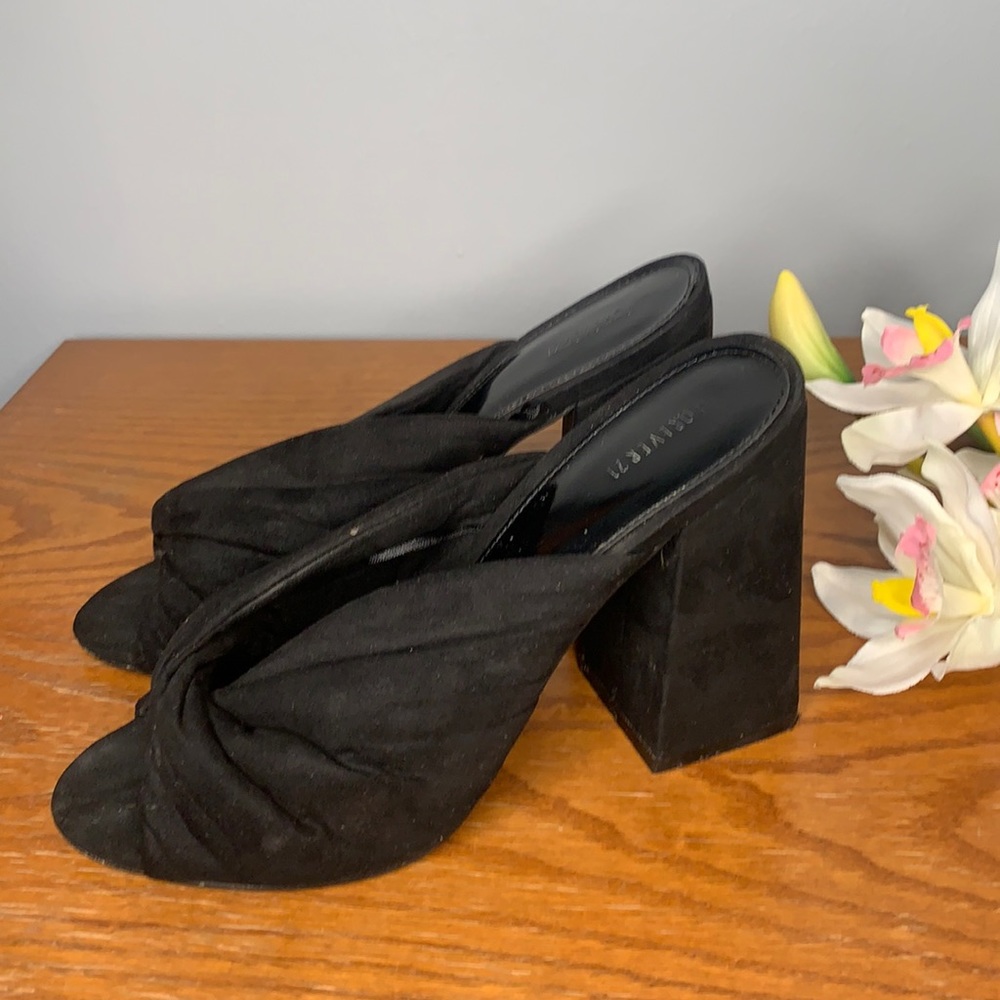 ❌SOLD❌ Forever 21 Heels